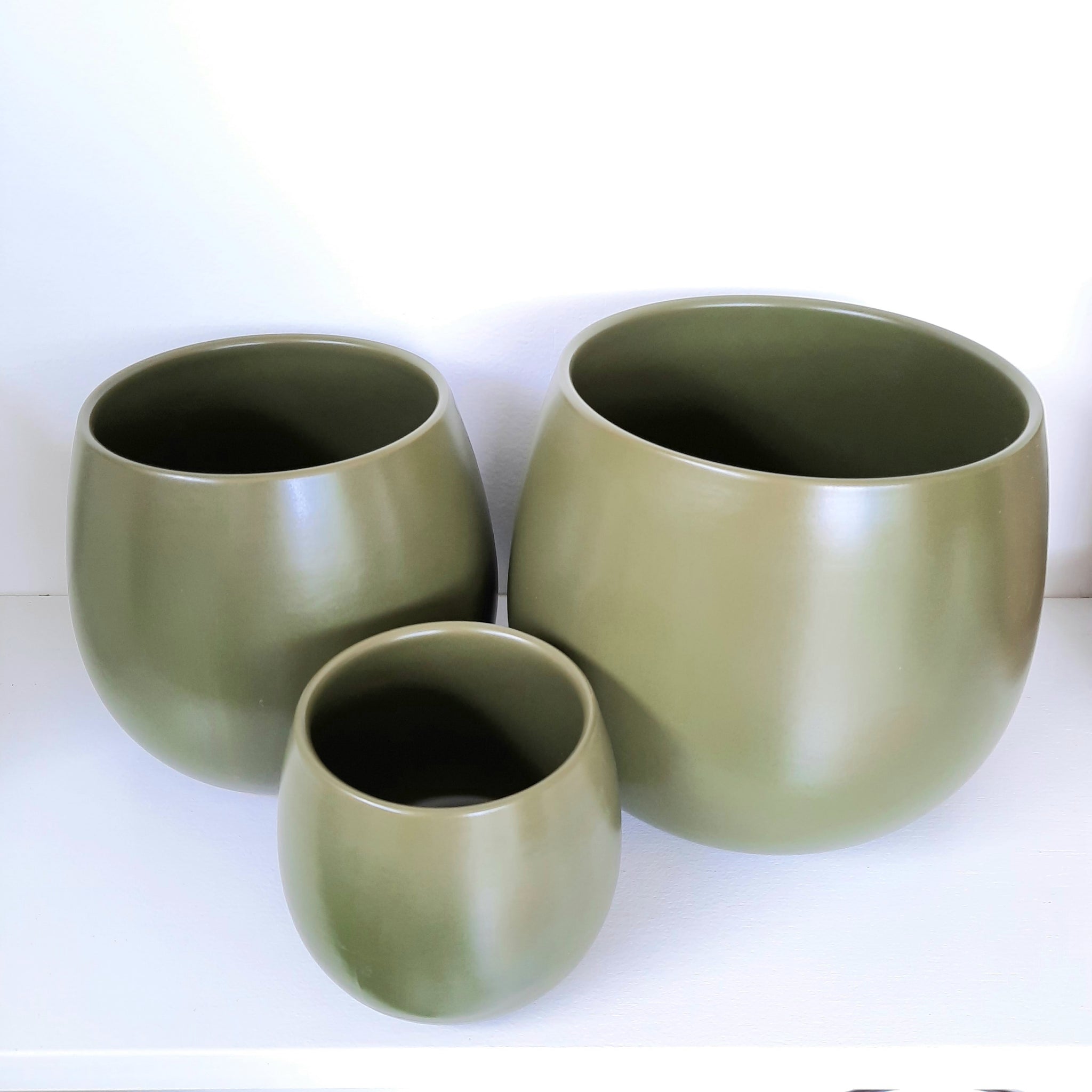 Ceramic Egg Cover Pots - Green